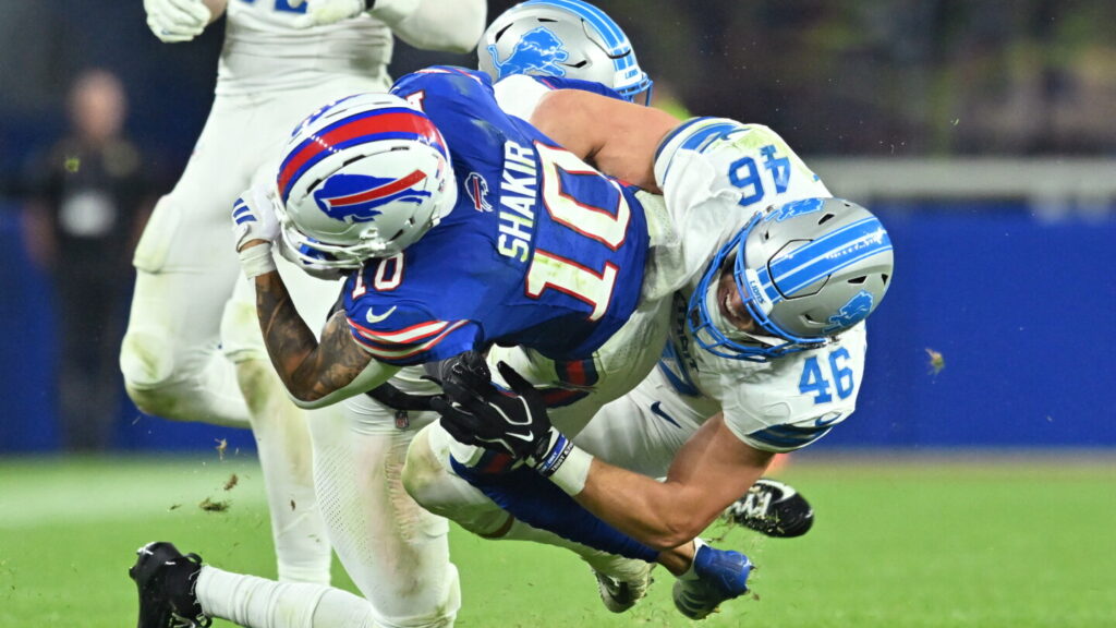 Jack Campbell fights back tears in explaining Lions loss to Bills
