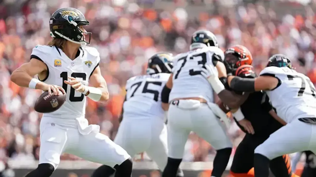 Defensive Grit Keeps Eagles Afloat Against Surging Jaguars in London Clash