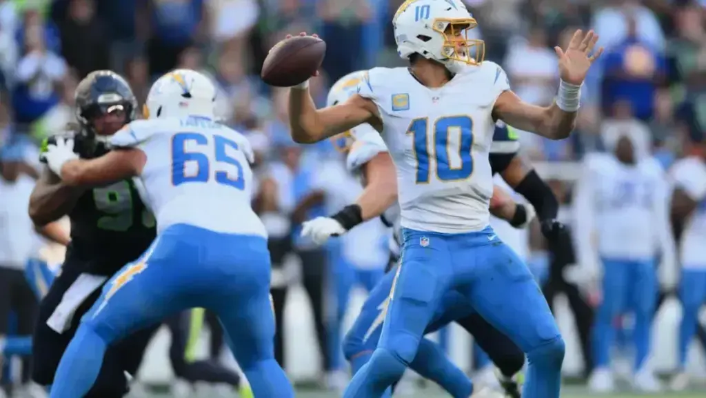 Navigating the Midseason Maze as Fantasy Managers Face High Stakes Decisions